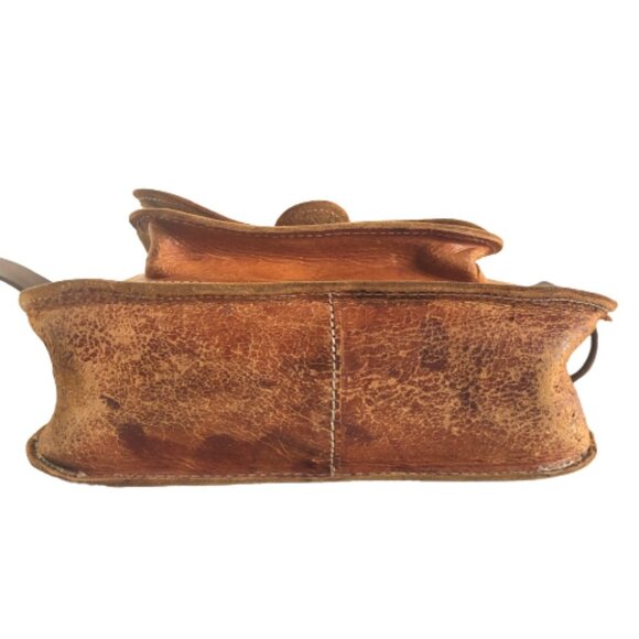 🌻host pick🌼 Vintage 70s distressed rectangle shaped leather shoulder bag purse - Picture 8 of 16